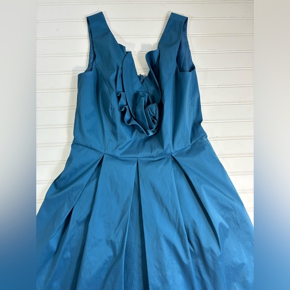 J Taylor Dress Sleeveless Dress Cocktail Bridesmaid Peacock Blue Lined Size 6 - Picture 9 of 16